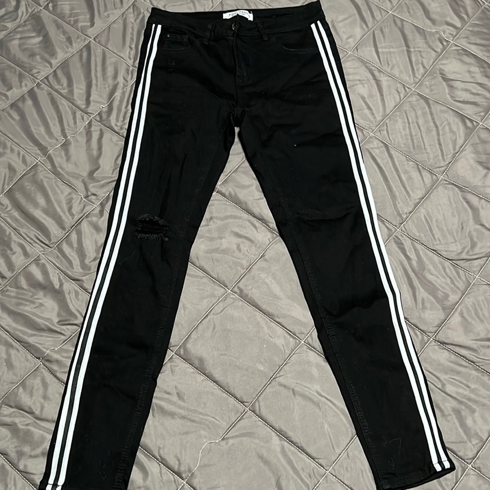 Mid rise skinny jeans